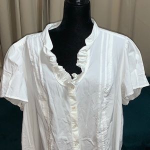 🍄Final Price🍄26/28 Lane Bryant White Button Down Blouse